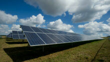 Bretagne : est-ce si intéressant de poser des panneaux solaires en 2024 ?